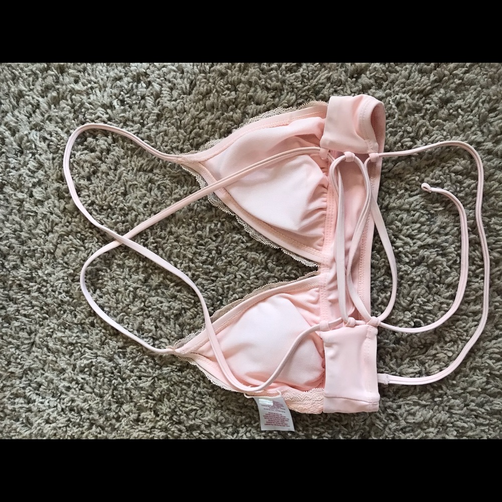 SWIM SUIT - Picture 2 of 3